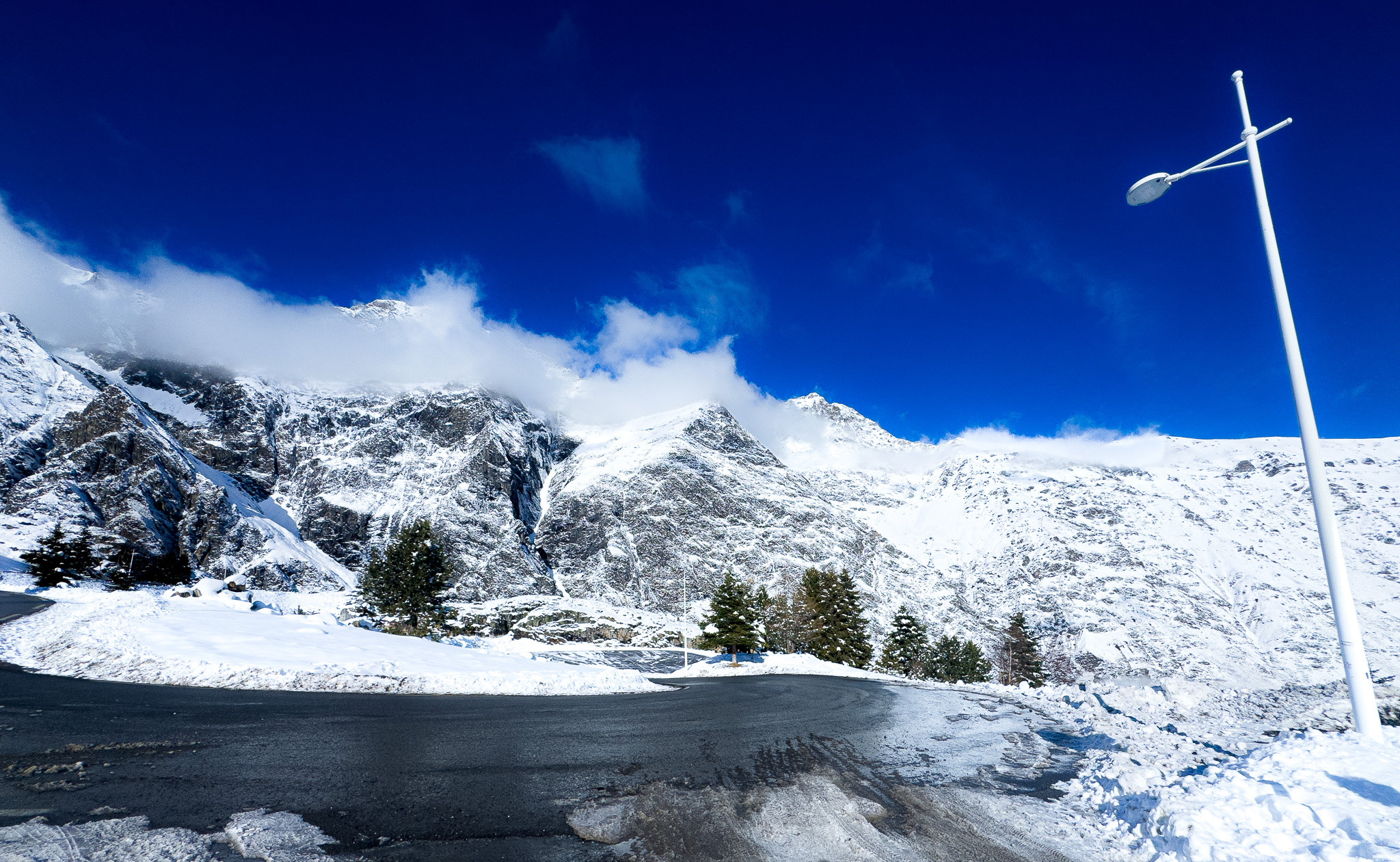 Photo 2026010121023004059